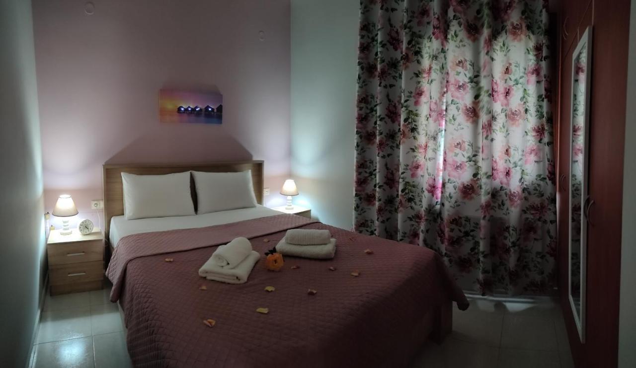 Philoxenia Guest House Makrirrakhi Exterior photo