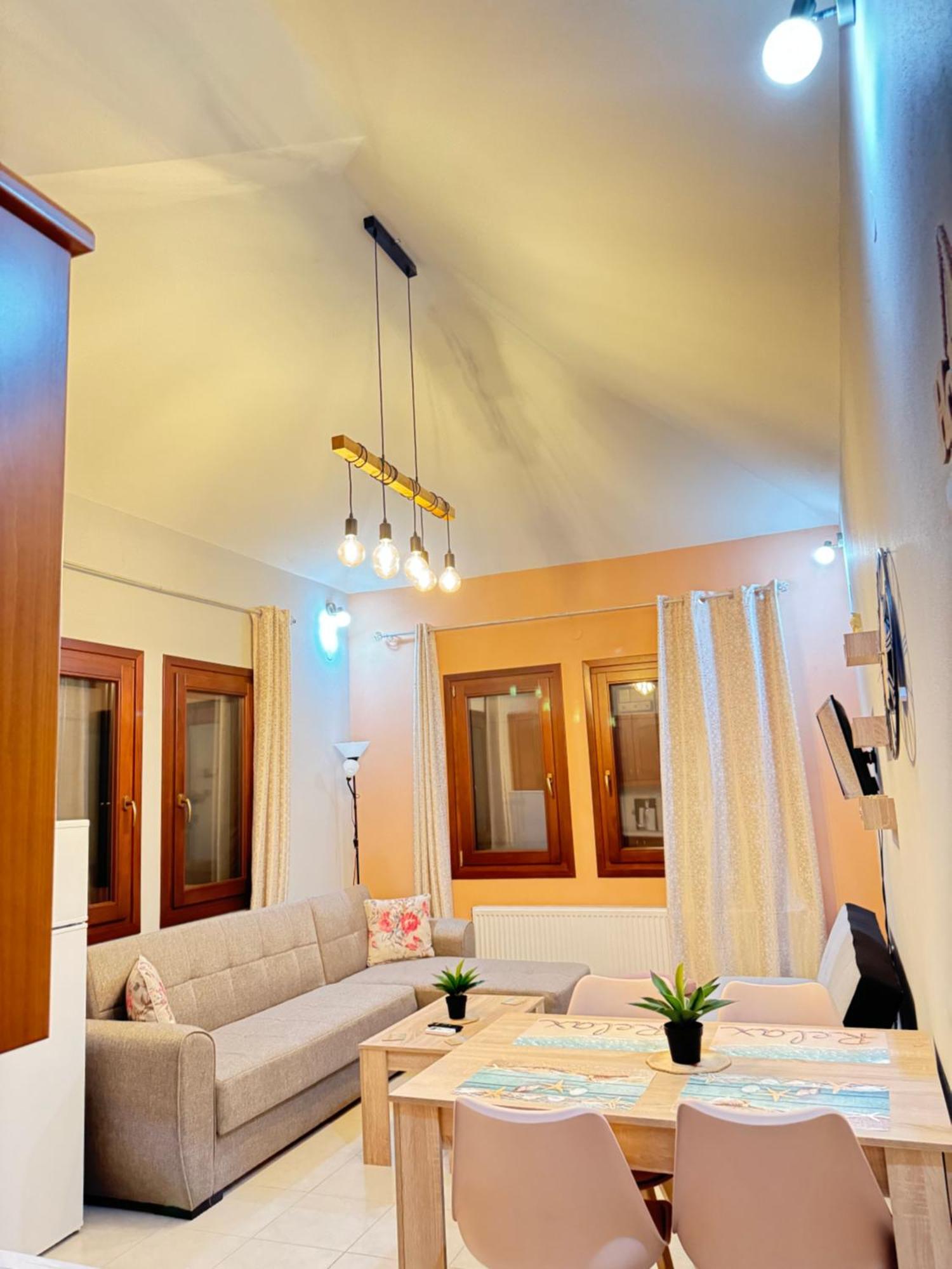 Philoxenia Guest House Makrirrakhi Exterior photo