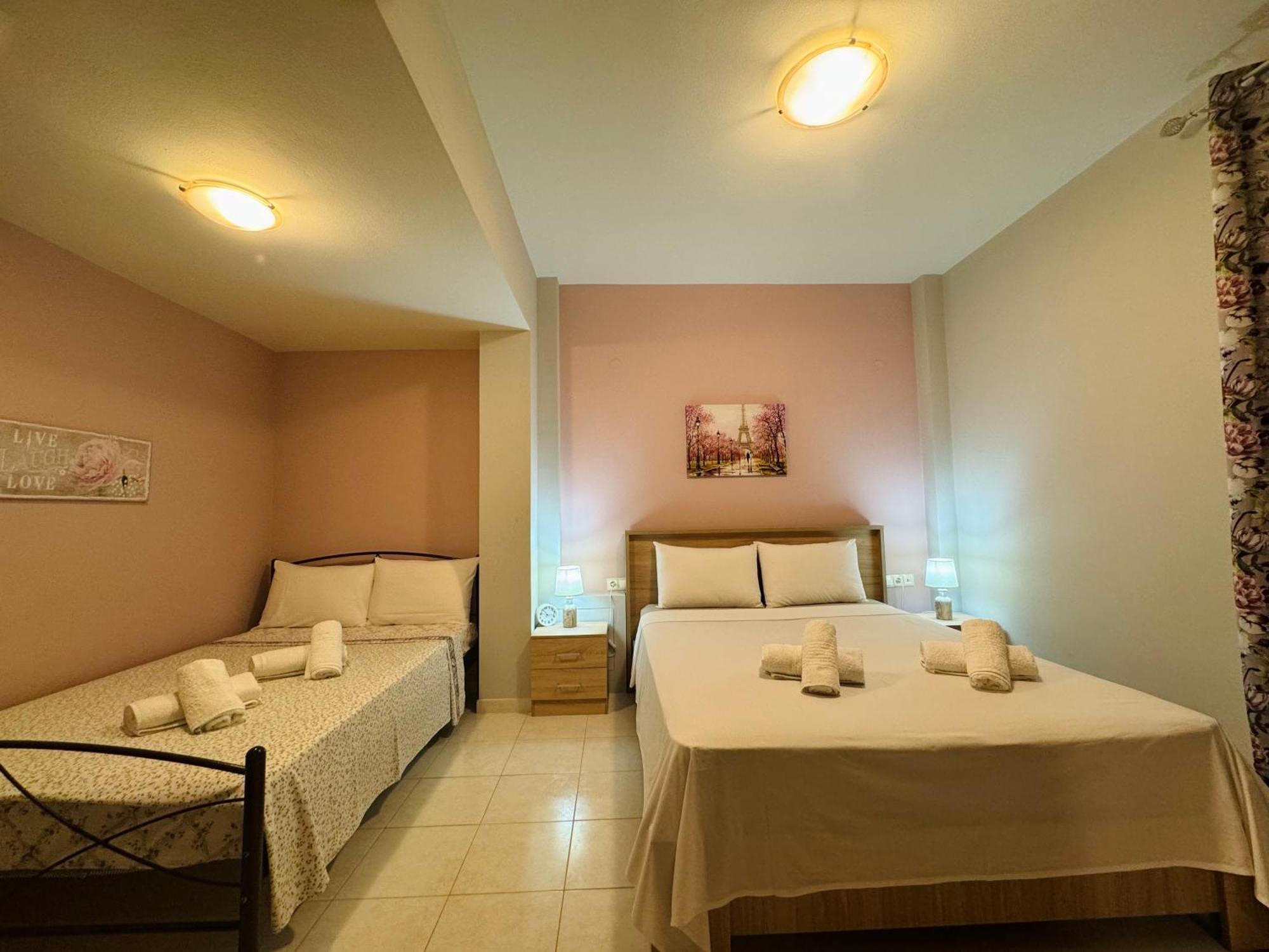 Philoxenia Guest House Makrirrakhi Exterior photo